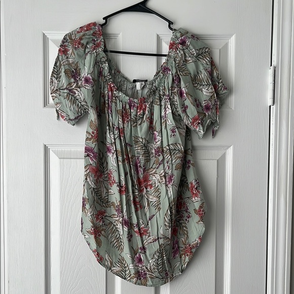 Rainbow Pink and Green Smocked Tie Sleeve Blouse - Picture 1 of 4